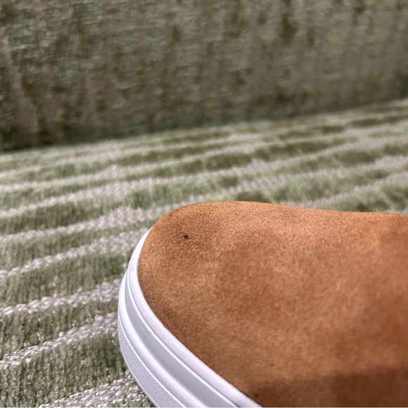 J Slides Boots Women 7.5 Tan Waterproof Platform Bootie Faux Fur Lining Preppy - Picture 7 of 8